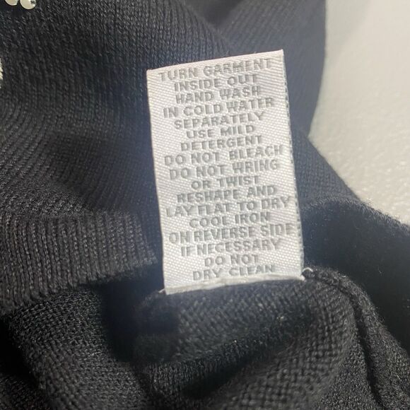 DRESSBARN Embroidered Cardigan Sweater Beaded Floral Button Womens 18 20 Black - Picture 11 of 12